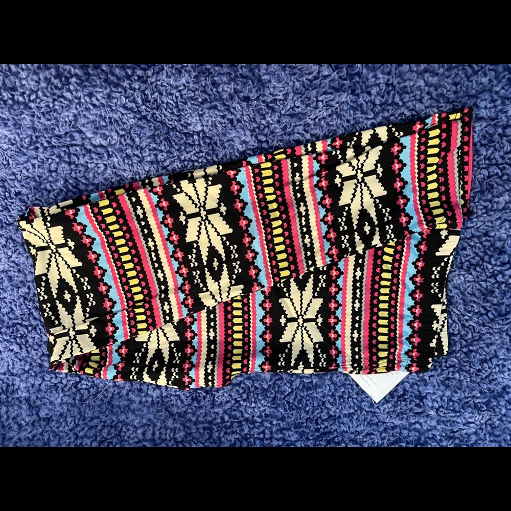 NWT Buttery Soft One Size Leggings - Picture 12 of 16